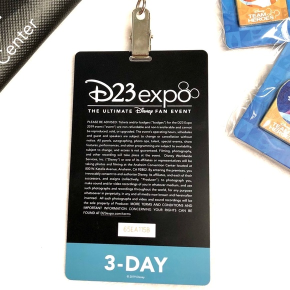 Disney New D23 Expo 2019 Pins Bag Lanyard Lot Limited Ed BB-8 Sorcerer Mickey - Picture 6 of 17
